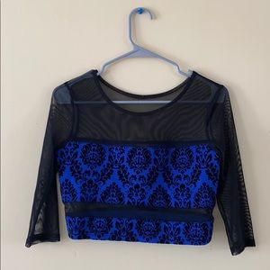 UO Mesh & velvet Quarter sleeve crop top